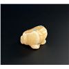 Image 1 : Zuni Carved Calcite Frog Fetish