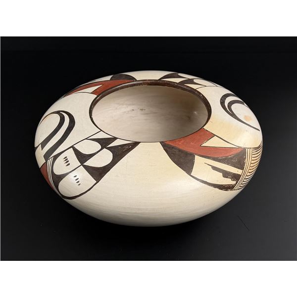 Signed Hopi Indian Pottery Jar