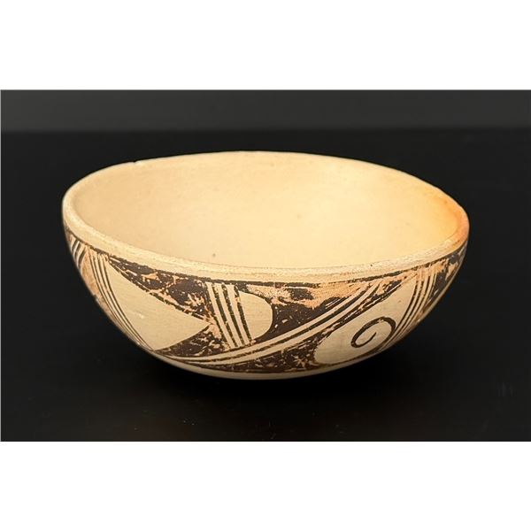 Loretta Silas Hopi Pottery Bowl
