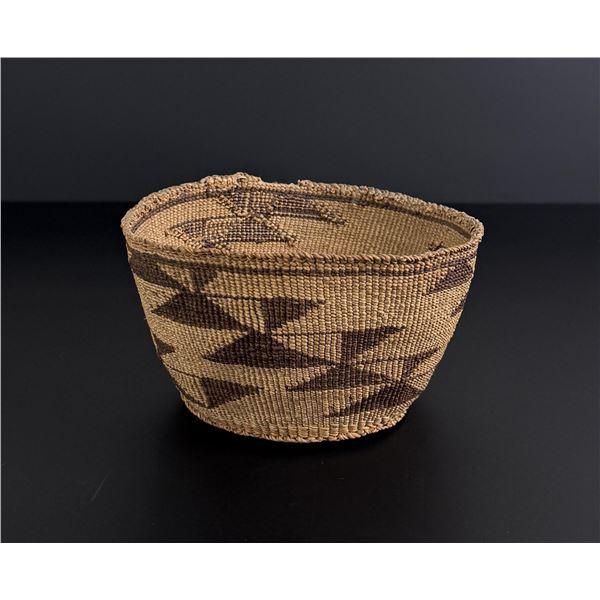 Klamath Modoc Native American Indian Basket
