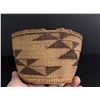 Image 7 : Klamath Modoc Native American Indian Basket