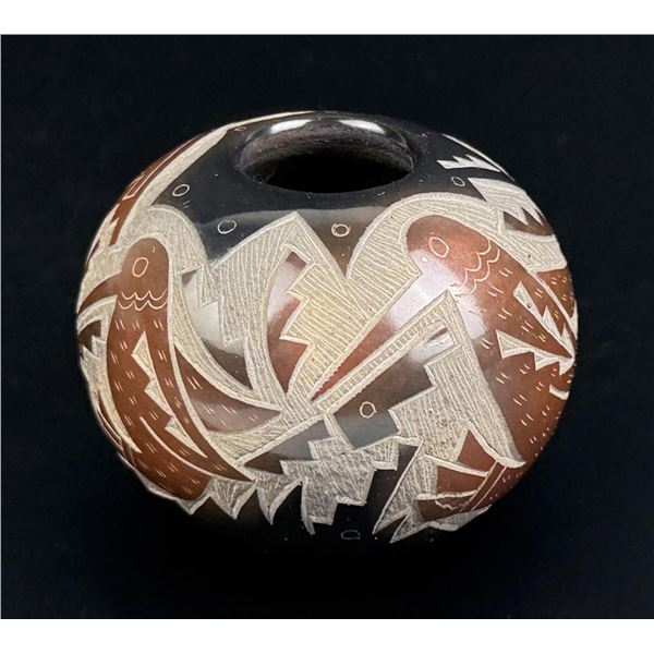 Candelaria Suazo Santa Clara Pueblo Seed Pot