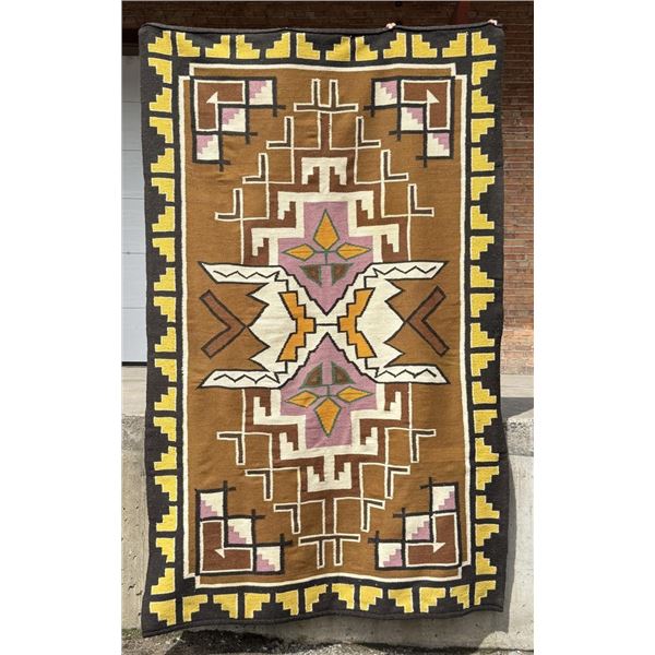 Exceptional Large Teec Nos Pos Navajo Indian Rug