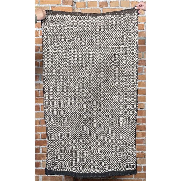 Navajo Indian Twill Saddle Blanket Rug