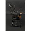 Image 2 : Sackback Windsor Salesman Sample Chair