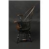 Image 4 : Sackback Windsor Salesman Sample Chair