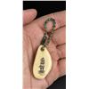 Image 1 : Alaskan Inuit Eskimo Scrimshaw Ivory Keychain