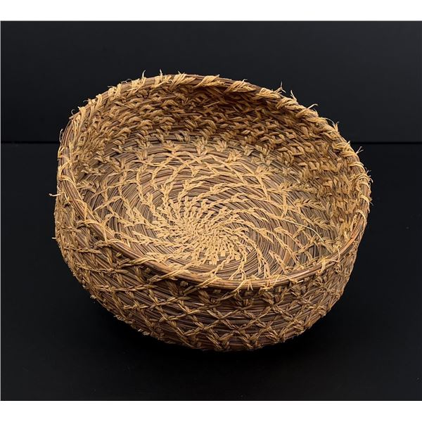Coushatta Pine Needle Native American Basket