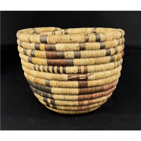 Hopi Indian Figural Deer Second Mesa Basket