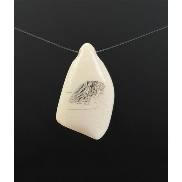 Alaskan Inuit Eskimo Carved Ivory Pendant