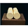 Image 5 : Alaskan Inuit Eskimo Scrimshaw Walrus Shakers