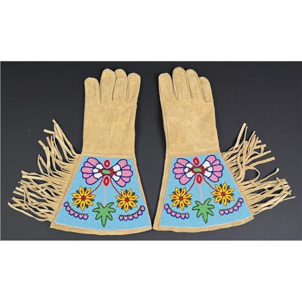 Plateau Native American Indian Beaded Gauntlets