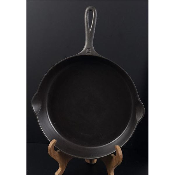Griswold Victor #9 723b Cast Iron Skillet