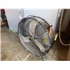 Image 2 : Utilitech 2-Speed Industrial Drum Fan
