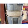 Image 3 : Multiple Rubbermaid Brute Waste Cans w/ Some Lids