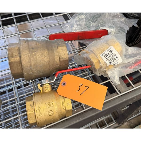 Qty 3 Ball Valves, Misc Sizes