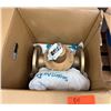 Image 1 : Zurn Wilking 4-500XL3FHR Pressure Reducing Valve in Box