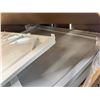 Image 7 : Multiple Boxes Sterling 71344100-0 Performa Complete Wall Sets & 72372100-0 Curved Backwalls