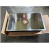 Image 5 : Moen G18180 1800 Series Stainless Steel Sink