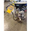 Image 2 : DeWalt DXPW3625 Gas Pressure Washer