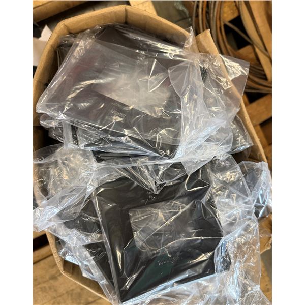 Box Multiple INNCOM 63-0432 Framing Cover Plates 6"