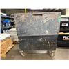 Image 9 : Ridgid 4824 Jobsite Storage Chest 48" x 24" x 36"H (contents not included - broken right hinge)