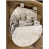 Image 2 : Multiple Boxes White Elongated Toilet Seats