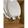 Image 3 : Multiple Boxes White Elongated Toilet Seats