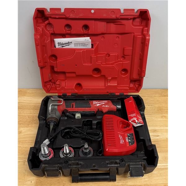 Milwaukee 2532-20 ProPEX Expander w/ Expansion Heads & Charger in Hard Case