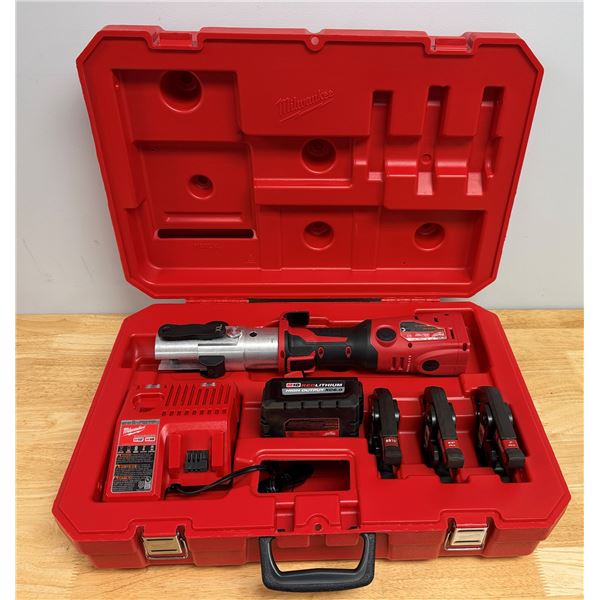 Milwaukee 2773-20L  FORCE LOGIC Long Throw Press Tool w/ Crimp Press Jaws, Battery & Charger in Hard