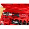 Image 7 : Milwaukee 2773-20L  FORCE LOGIC Long Throw Press Tool w/ Crimp Press Jaws, Battery & Charger in Hard