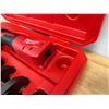Image 8 : Milwaukee 2773-20L  FORCE LOGIC Long Throw Press Tool w/ Crimp Press Jaws, Battery & Charger in Hard