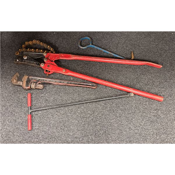 Chain Pipe Cutter, Pipe Wrench, T-Handle Tool & Lifting Hook