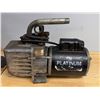 Image 1 : JB Industries Platinum Vacuum Pump
