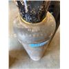 Image 9 : Qty 2 Cylinder Acetylene Tanks (Empty or Near Empty)