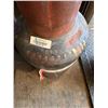 Image 7 : Qty 2 Cylinder Acetylene Tanks, Misc Sizes (Empty or Near Empty)