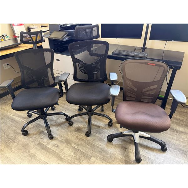 Qty 3 Rolling Office Chairs, Misc Sizes