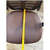 Image 9 : Qty 3 Rolling Office Chairs, Misc Sizes