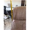 Image 7 : High-Back Brown Upholstered Rolling Office Chair 21" x 19" x 46"H