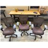 Image 2 : Qty 3 Rolling Office Chairs 18" x 16" x 34"H