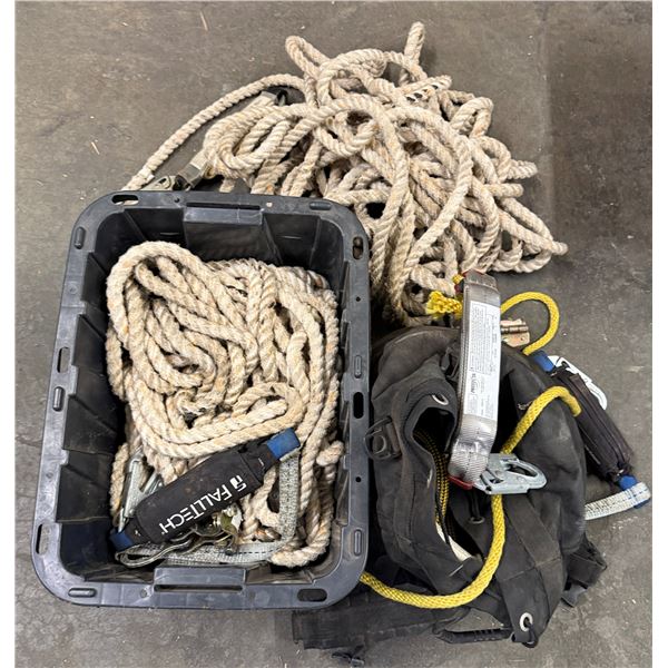 Multiple Ropes, Vertical Lifeline w/ Carabiner Hook, etc