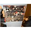 Image 8 : Ridgid 700 Pipe Threader, 258-XL Pipe Cutter, Pipe Support Stands, etc