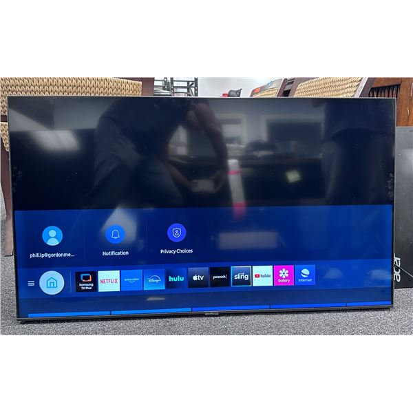 Samsung UN55TU700DFXZA TU7000 Series 55" Crystal UHD TV (No Remote)