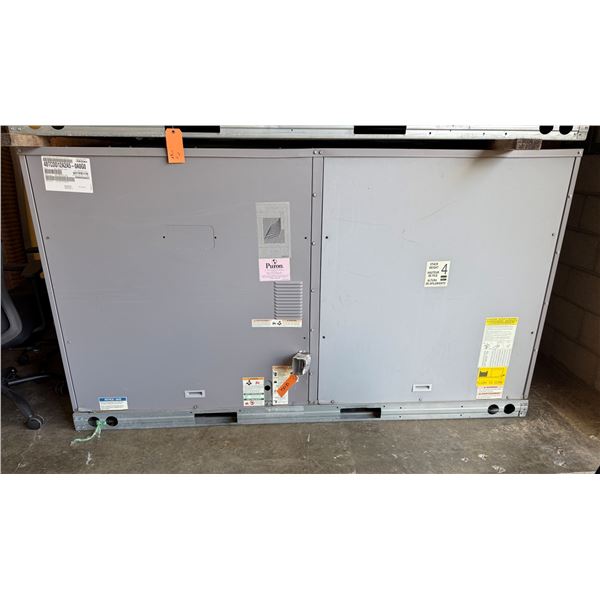 Carrier 48TCDD12A2A5-0A0G0 WeatherMaker Series Commercial Rooftop Unit (RTU)