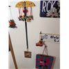 Image 13 : Elvis Presley Memorabilia