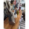Image 2 : Elvis Presley Porcelain Figurine