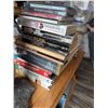 Image 4 : Elvis Presley Collectibles Lot