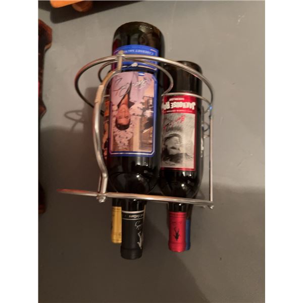 Metal Wall-Mounted Wine Rack With 4 Bottles