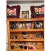 Image 5 : Elvis Presley Collector's Memorabilia Lot