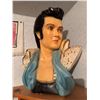 Image 3 : Elvis Presley Bust and T-Shirt Collection